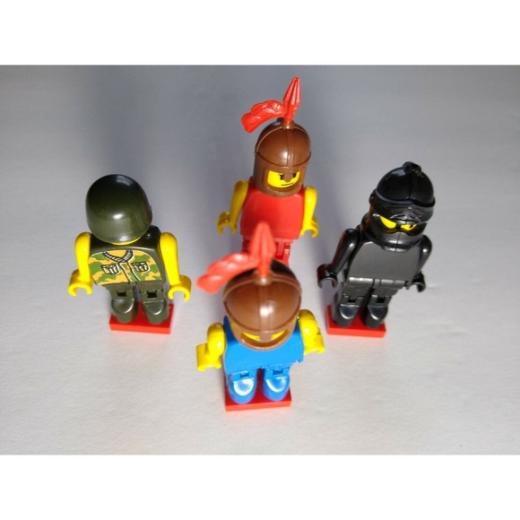 Robot Toy Figures Plastic War Combat Action Figures Movable Lot Of 4 Blockheads - Picture 8 of 12